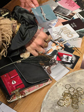 Laden Sie das Bild in den Galerie-Viewer, RAW BOUND — DIY Journal Workshop